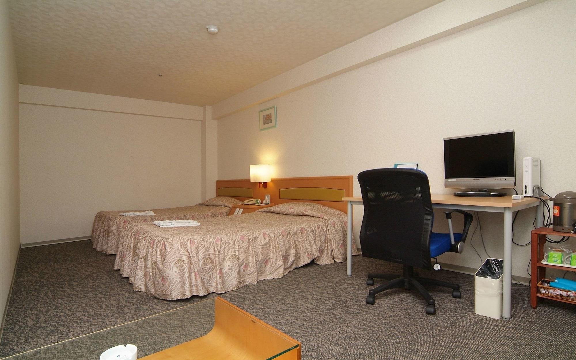 Hotel Crown Hills